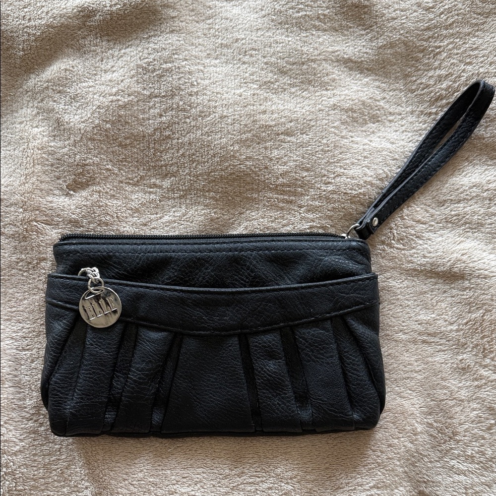 Elle Black Textured Wristlet Clutch